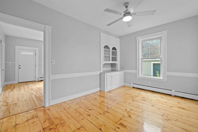 24 Village St 1, Marblehead, MA 01945