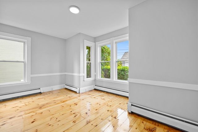 24 Village St 1, Marblehead, MA 01945