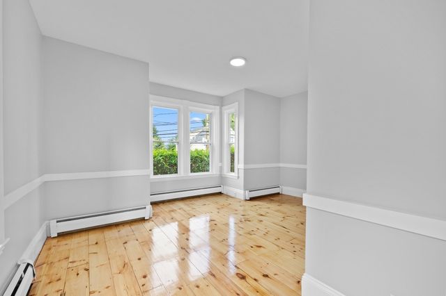 24 Village St 1, Marblehead, MA 01945