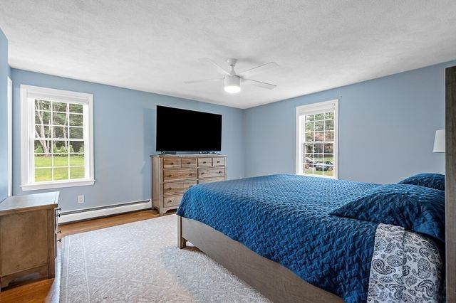 73 Minehan Ln, Marlborough, MA 01752