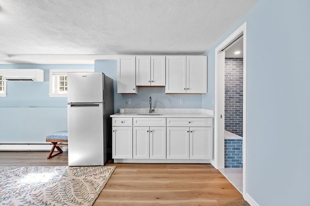 73 Minehan Ln, Marlborough, MA 01752