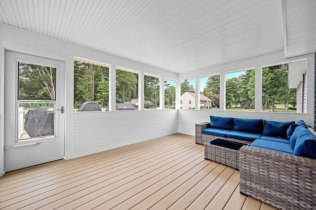 73 Minehan Ln, Marlborough, MA 01752
