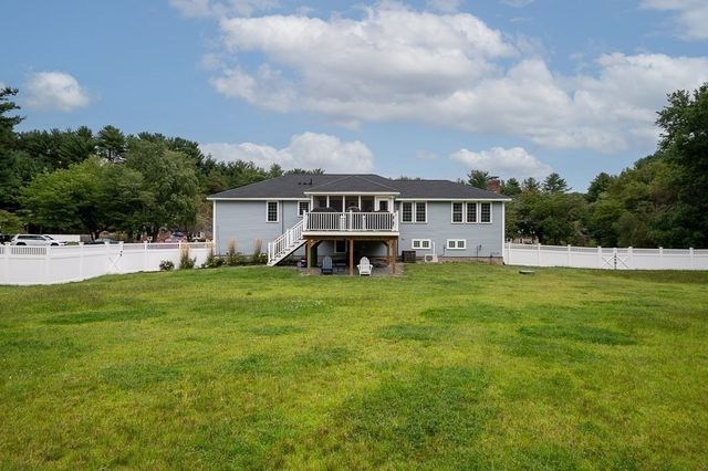 73 Minehan Ln, Marlborough, MA 01752