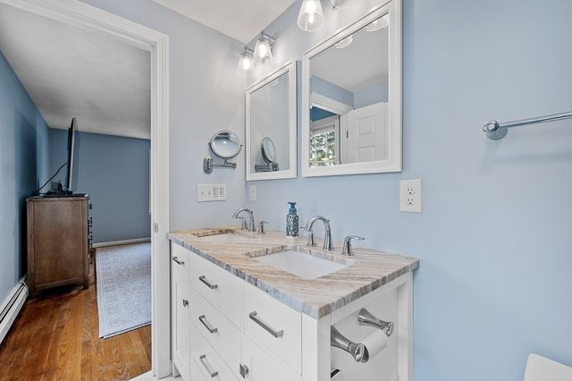 73 Minehan Ln, Marlborough, MA 01752