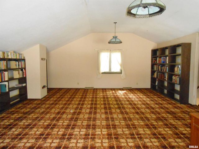 2506 BAYBERRY Court, Bettendorf, IA 52722