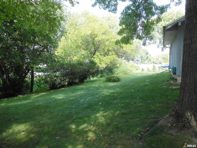 2506 BAYBERRY Court, Bettendorf, IA 52722