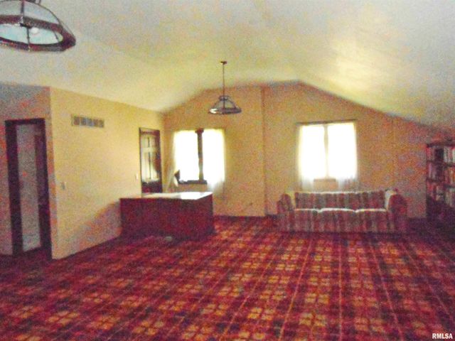 2506 BAYBERRY Court, Bettendorf, IA 52722