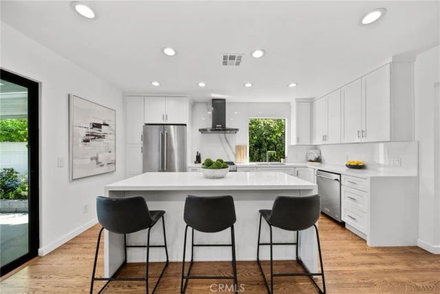 6026 Wilkinson, Valley Glen, CA 91606