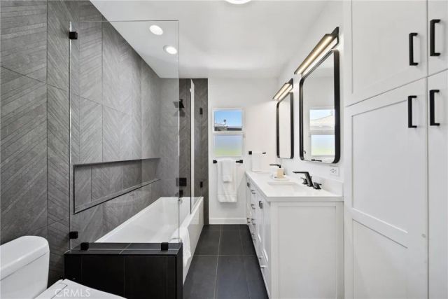 6026 Wilkinson, Valley Glen, CA 91606