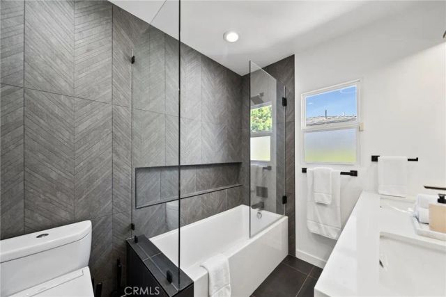 6026 Wilkinson, Valley Glen, CA 91606