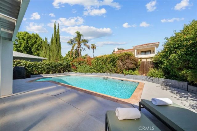 6026 Wilkinson, Valley Glen, CA 91606