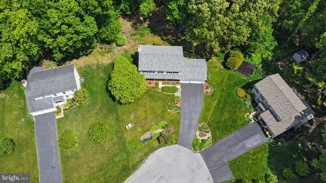 148 BARTLEY DR, Newark, DE 19702