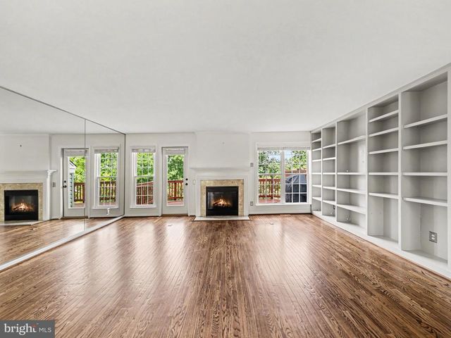 11527 BERTRAM, Woodbridge, VA 22192