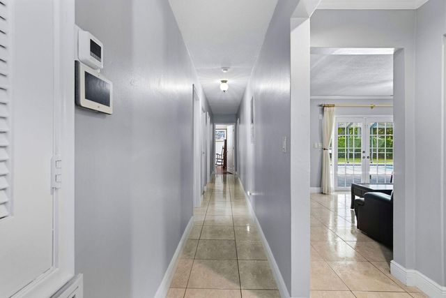 7381 SW 9TH Street, Plantation, FL 33317