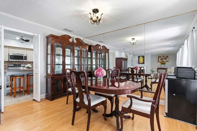 7381 SW 9TH Street, Plantation, FL 33317