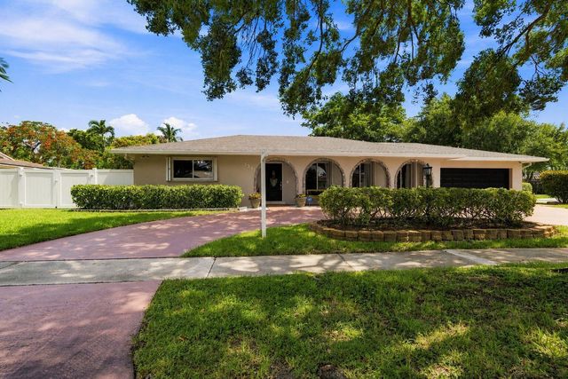 7381 SW 9TH Street, Plantation, FL 33317
