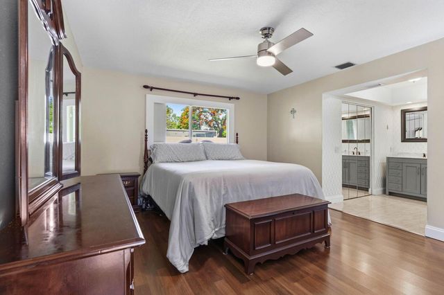 7381 SW 9TH Street, Plantation, FL 33317