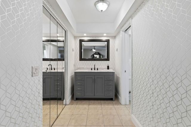 7381 SW 9TH Street, Plantation, FL 33317