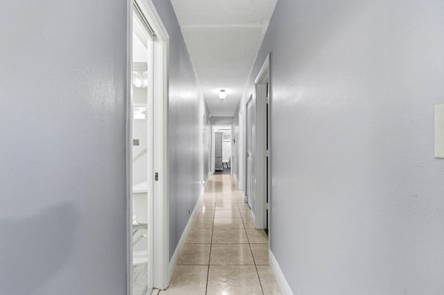 7381 SW 9TH Street, Plantation, FL 33317