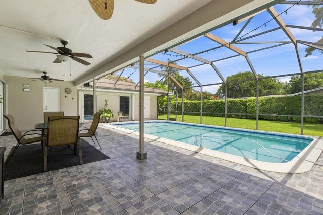 7381 SW 9TH Street, Plantation, FL 33317