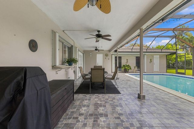7381 SW 9TH Street, Plantation, FL 33317