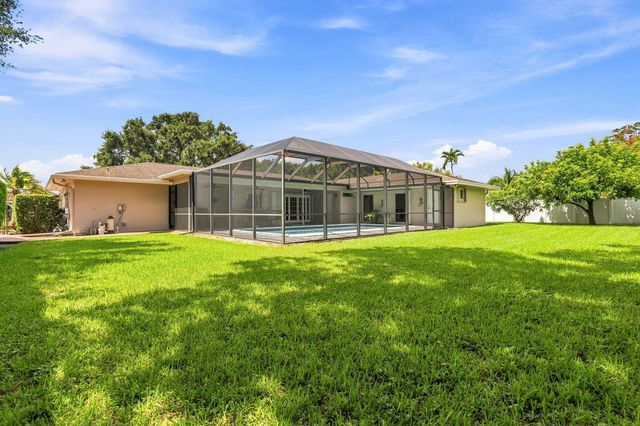 7381 SW 9TH Street, Plantation, FL 33317