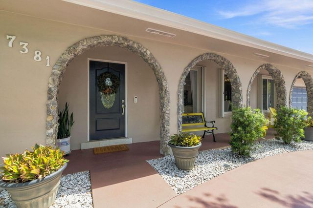 7381 SW 9TH Street, Plantation, FL 33317