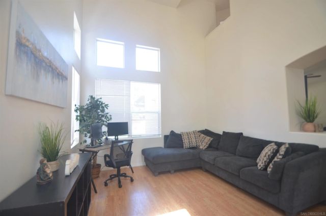 1171 Plaza Miraleste, Chula Vista, CA 91910