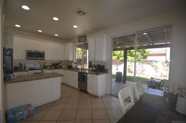 1171 Plaza Miraleste, Chula Vista, CA 91910