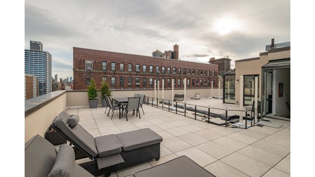 203 W 90TH Street PHE, New York City, NY 10024