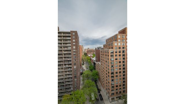 203 W 90TH Street PHE, New York City, NY 10024