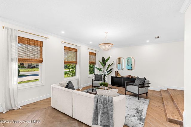 1750 Shore View Drive, Indialantic, FL 32903