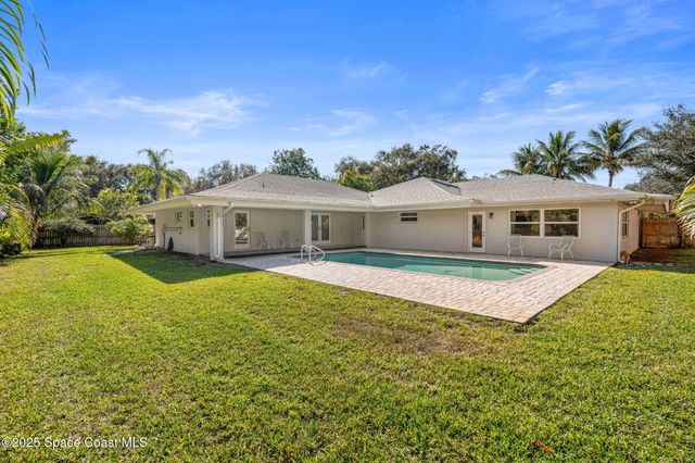 1750 Shore View Drive, Indialantic, FL 32903