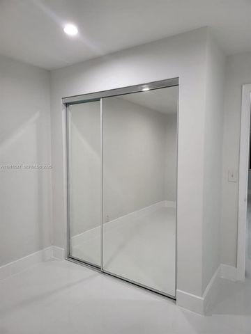 9375 SW 40th Terrace 203, Miami, FL 33165