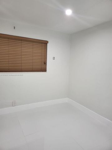 9375 SW 40th Terrace 203, Miami, FL 33165