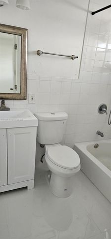 9375 SW 40th Terrace 203, Miami, FL 33165