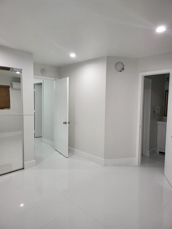 9375 SW 40th Terrace 203, Miami, FL 33165