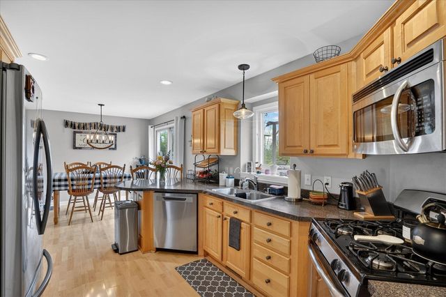 3849 Thorncrest Drive, Jackson, MI 49203