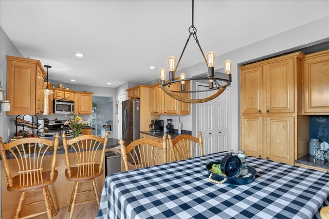 3849 Thorncrest Drive, Jackson, MI 49203