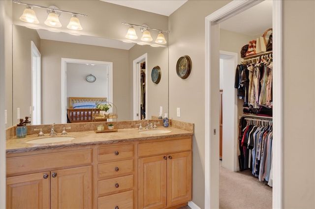 3849 Thorncrest Drive, Jackson, MI 49203