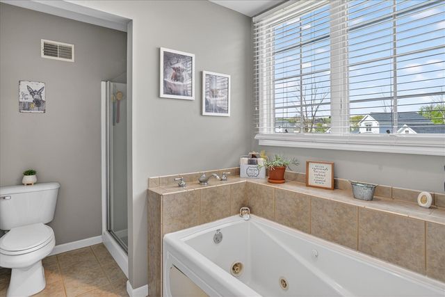 3849 Thorncrest Drive, Jackson, MI 49203