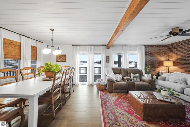 9464 Stone Ledge Lake Drive, Cadillac, MI 49601