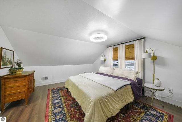 9464 Stone Ledge Lake Drive, Cadillac, MI 49601