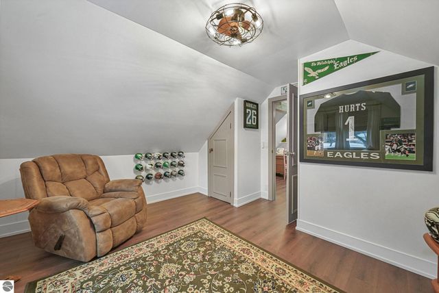 9464 Stone Ledge Lake Drive, Cadillac, MI 49601