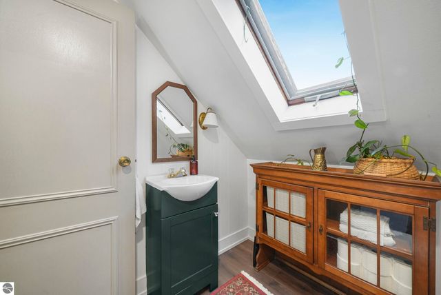 9464 Stone Ledge Lake Drive, Cadillac, MI 49601