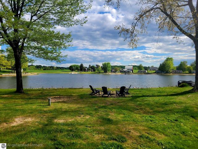 9464 Stone Ledge Lake Drive, Cadillac, MI 49601