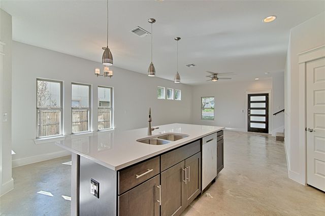 8103 West Gate BLVD A, Austin, TX 78745