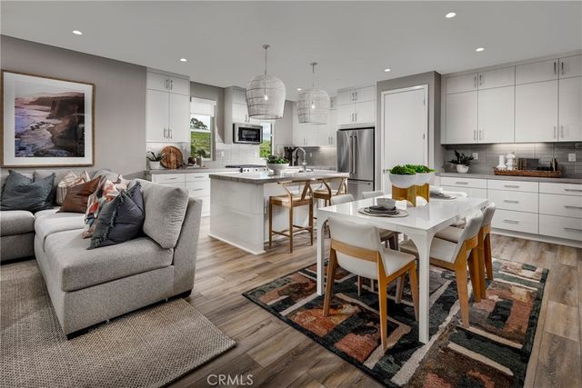 2734 Everly Court, San Diego, CA 92108