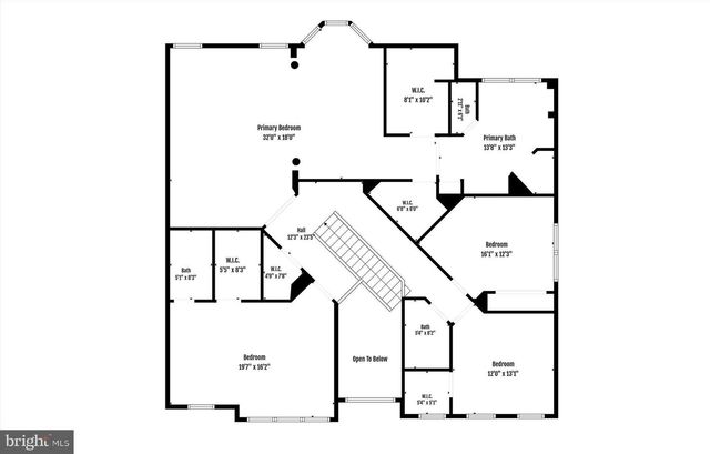 25670 S VILLAGE DR, Chantilly, VA 20152