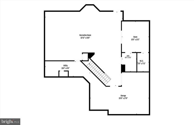 25670 S VILLAGE DR, Chantilly, VA 20152